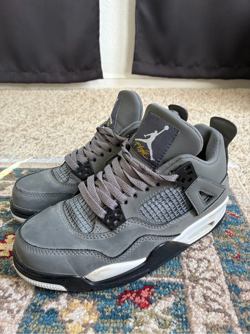 Air Jordan 4 Cool Grey Sneakers